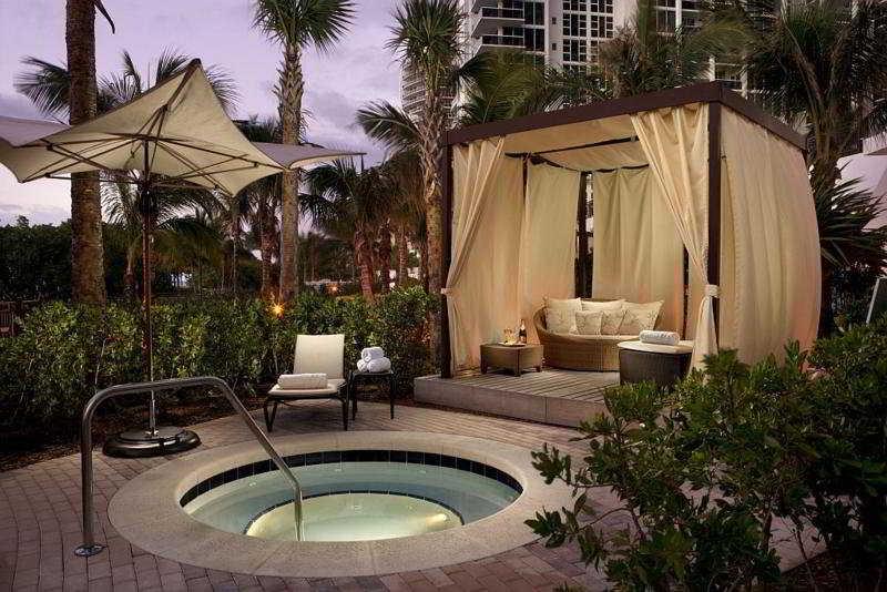 One Bal Harbour Resort And Spa エクステリア 写真